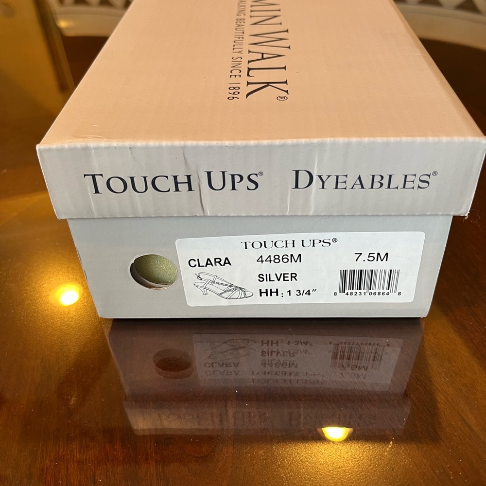 BENJAMIN WALK Touch Ups Clara Silver Heels - Picture 4 of 11